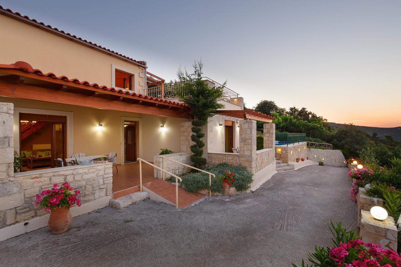 Harkia Villas Luaran gambar